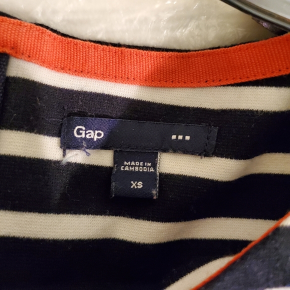 GAP DRESS - Picture 3 of 3